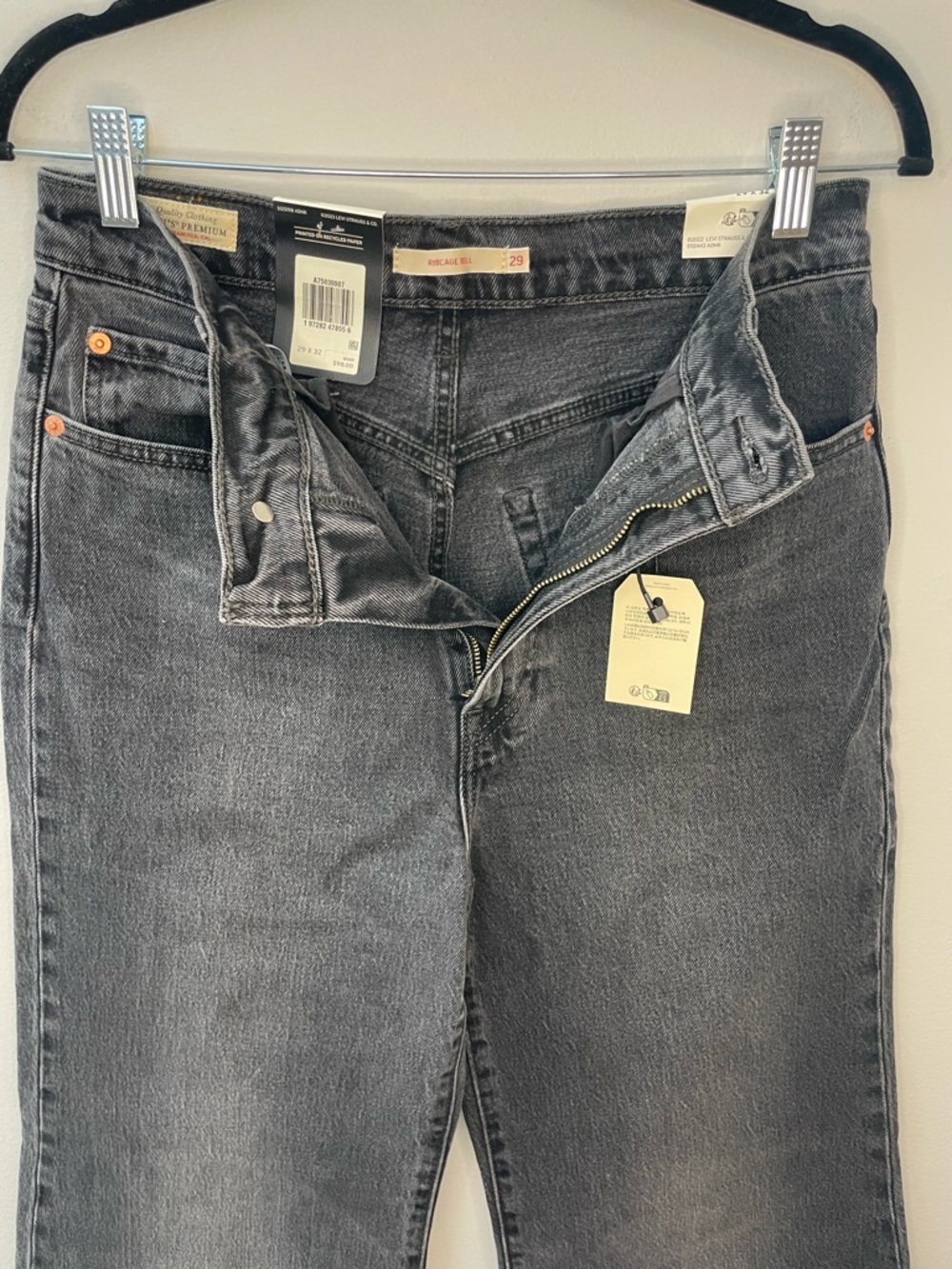 Levi's Ribcage Bell Bottom Jeans Wmn’s 29x32 Distressed Black High Rise $98 NWT - Picture 6 of 13